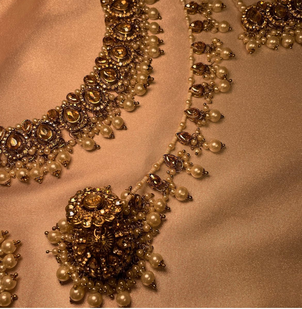 ✨Indian Bridal sets with Detachable Saharay✨