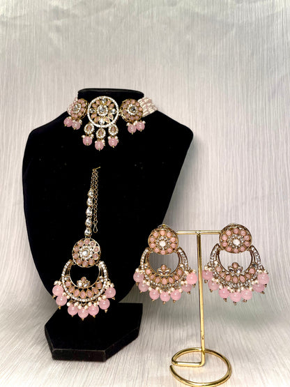 ✨Pearl Kundan Choker Sets✨