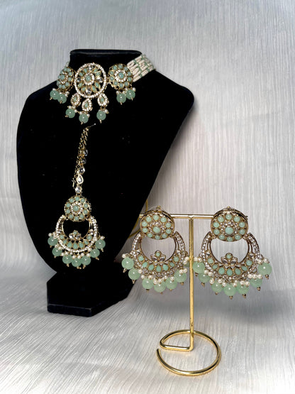 ✨Pearl Kundan Choker Sets✨