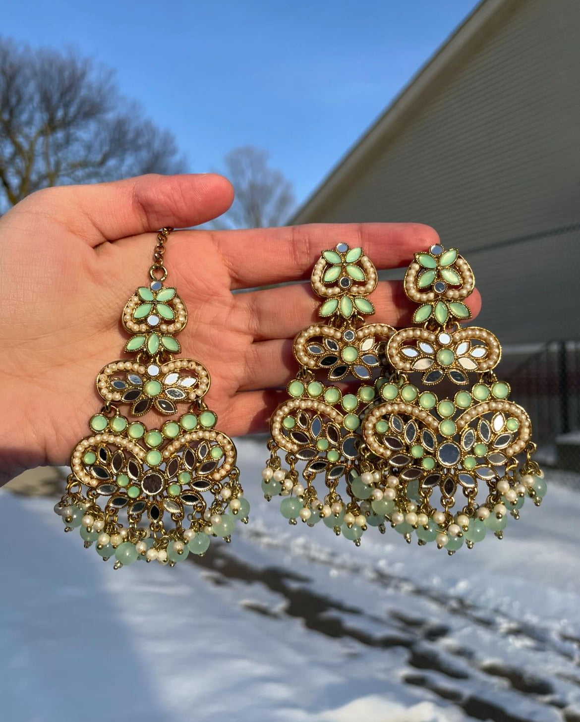 ✨Mirror Earring & Tikka Set✨