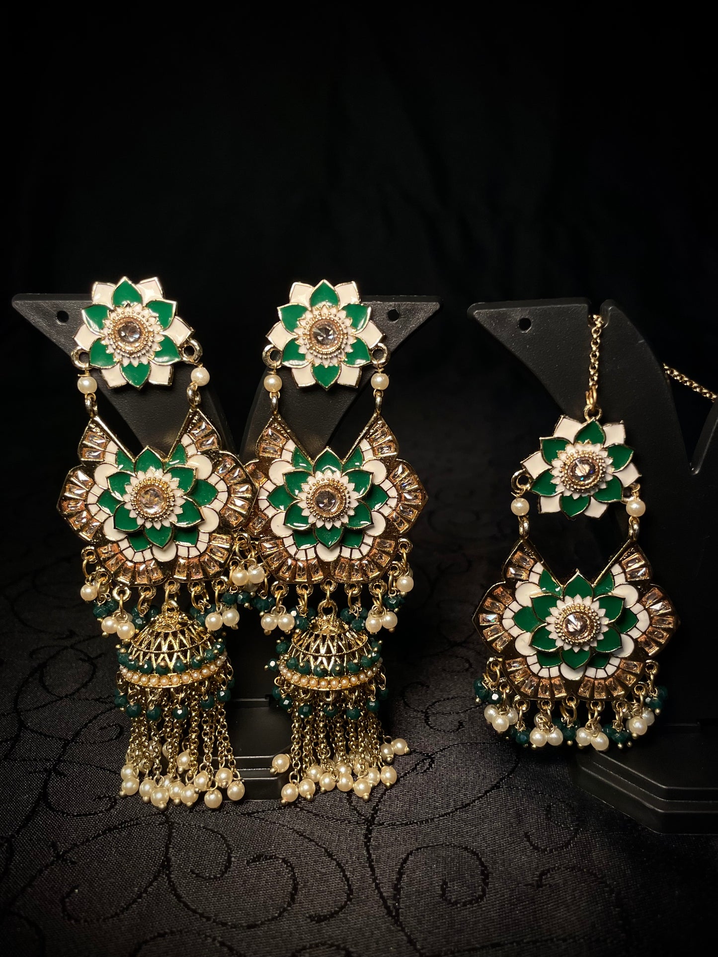 ✨Meenakari Polki Chandelier Jumke Tikka Set✨