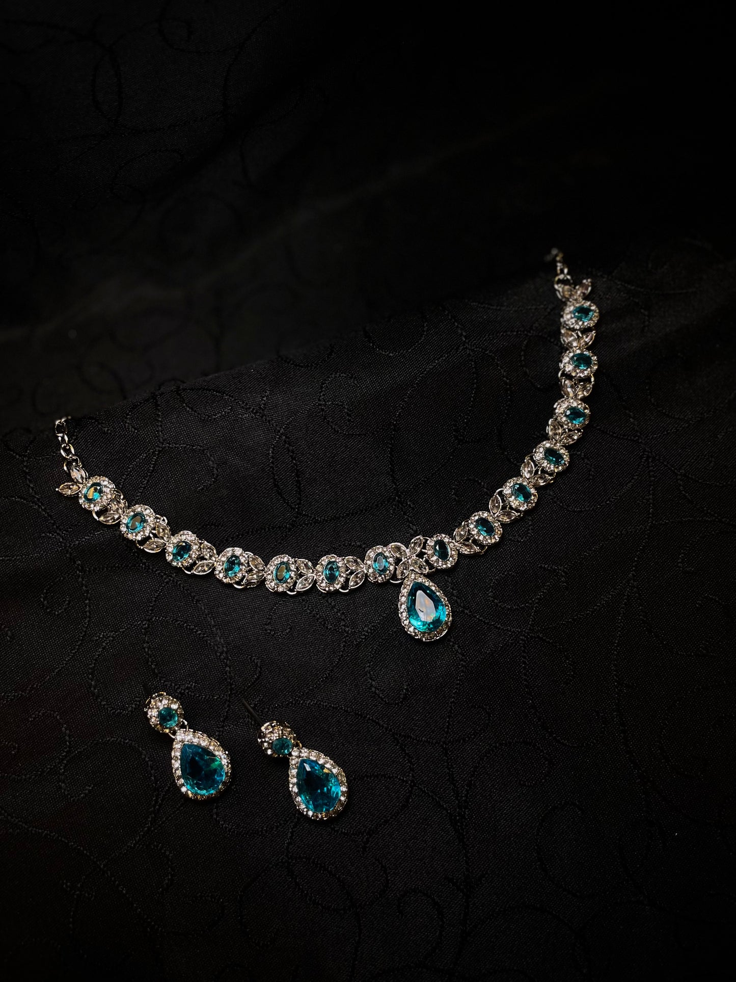 ✨Stone Necklace Sets✨