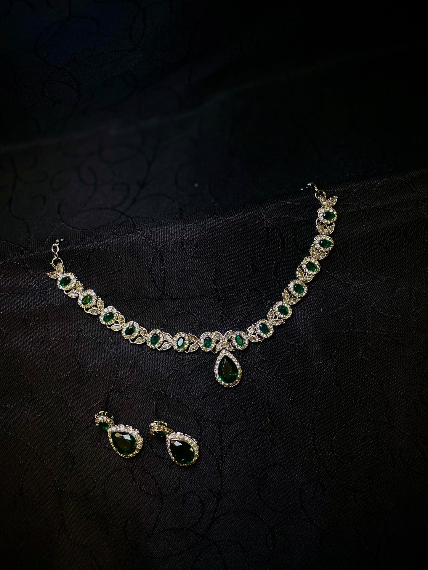 ✨Stone Necklace Sets✨