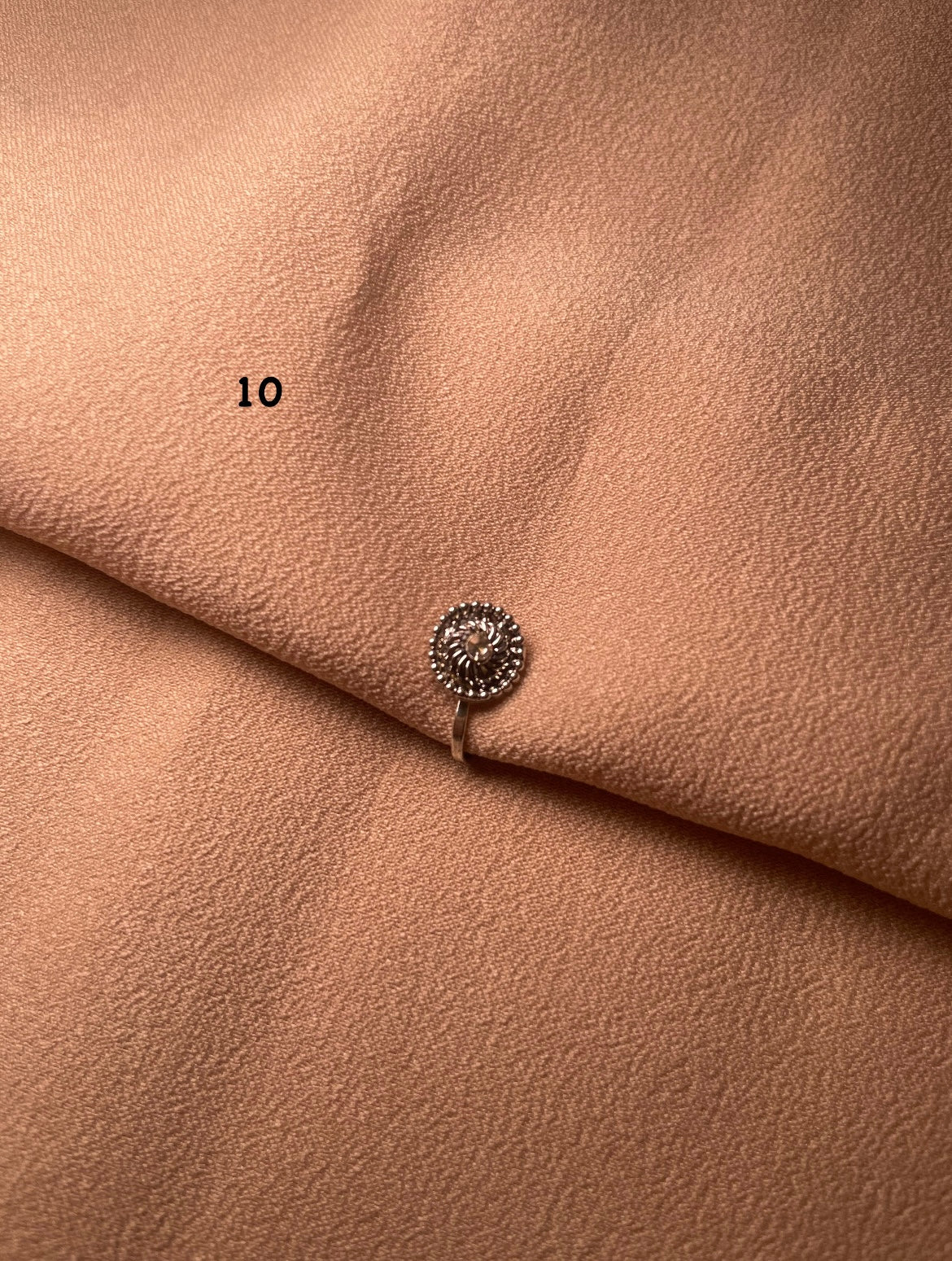 ✨Oxidize Nose Pins (Clip On)✨