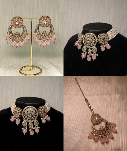 ✨Pearl Kundan Choker Sets✨